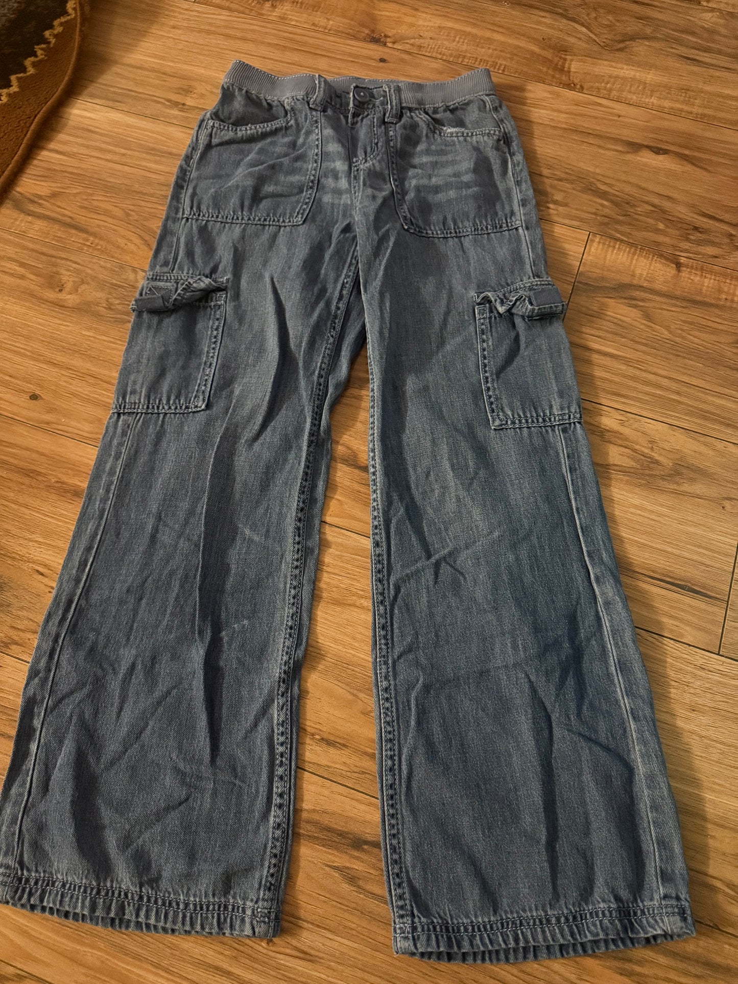 Limited Too size 10..small spot