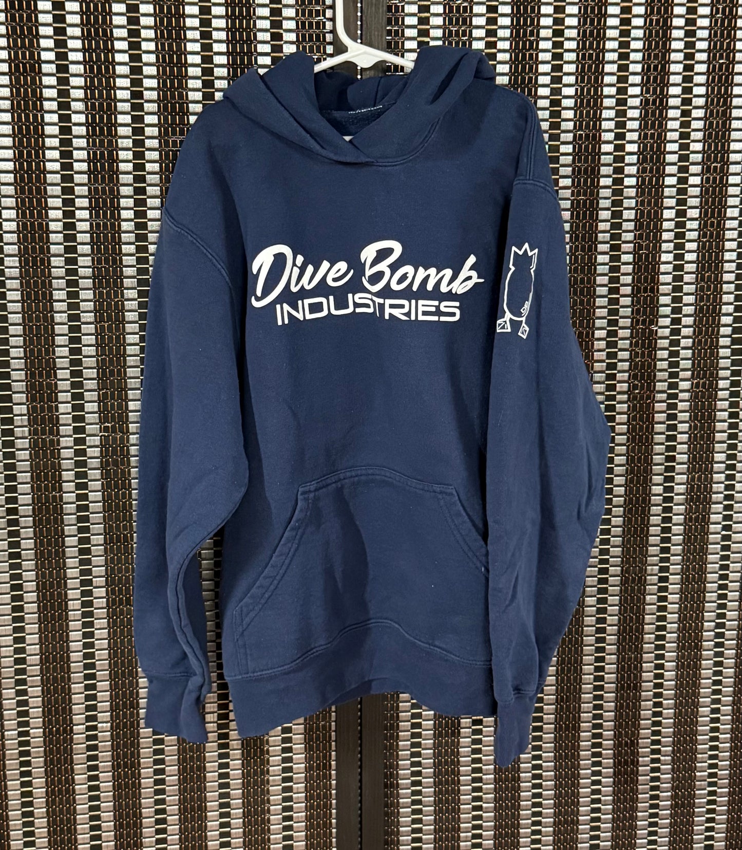 Dive bomb youth large