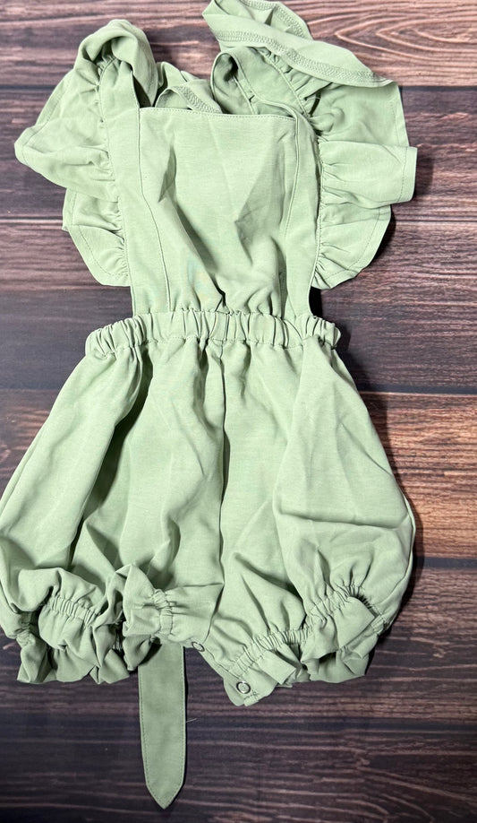 NWT Bailey’s Blossoms 2T