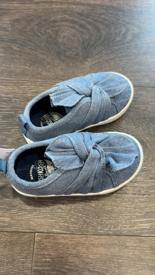 OshKosh size 5 NWT