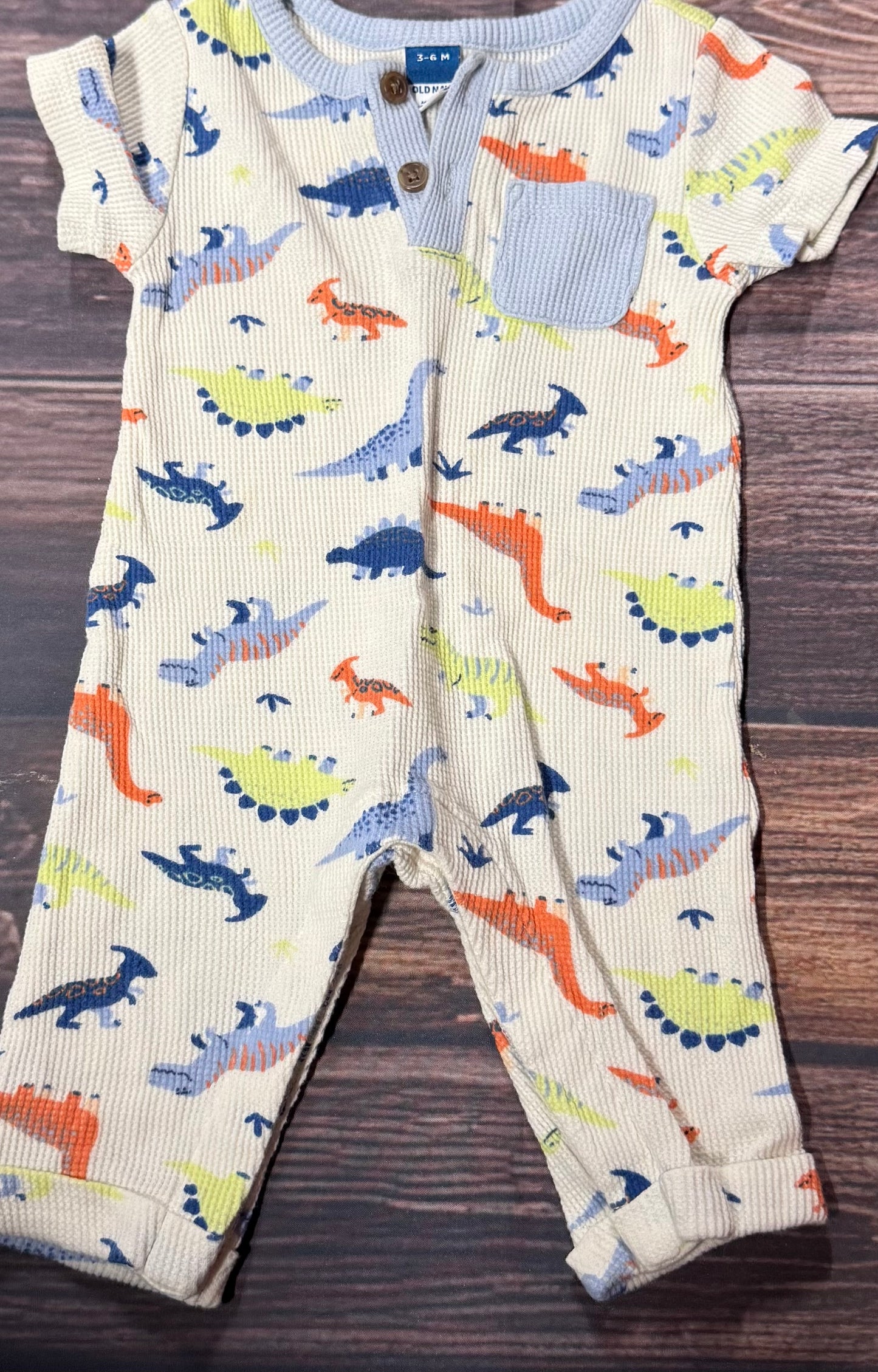 Old Navy 3-6m