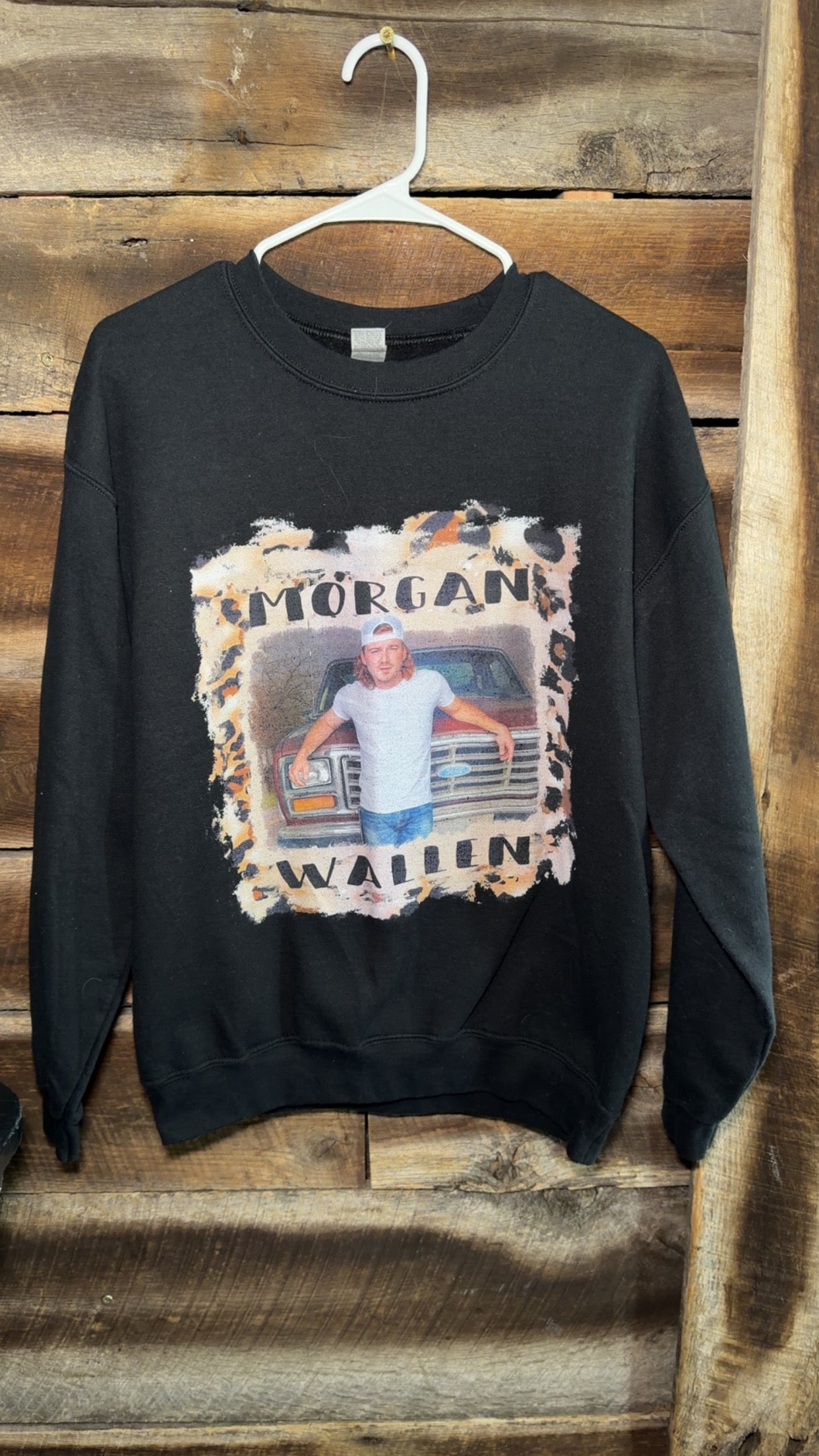 Gildan size Medium