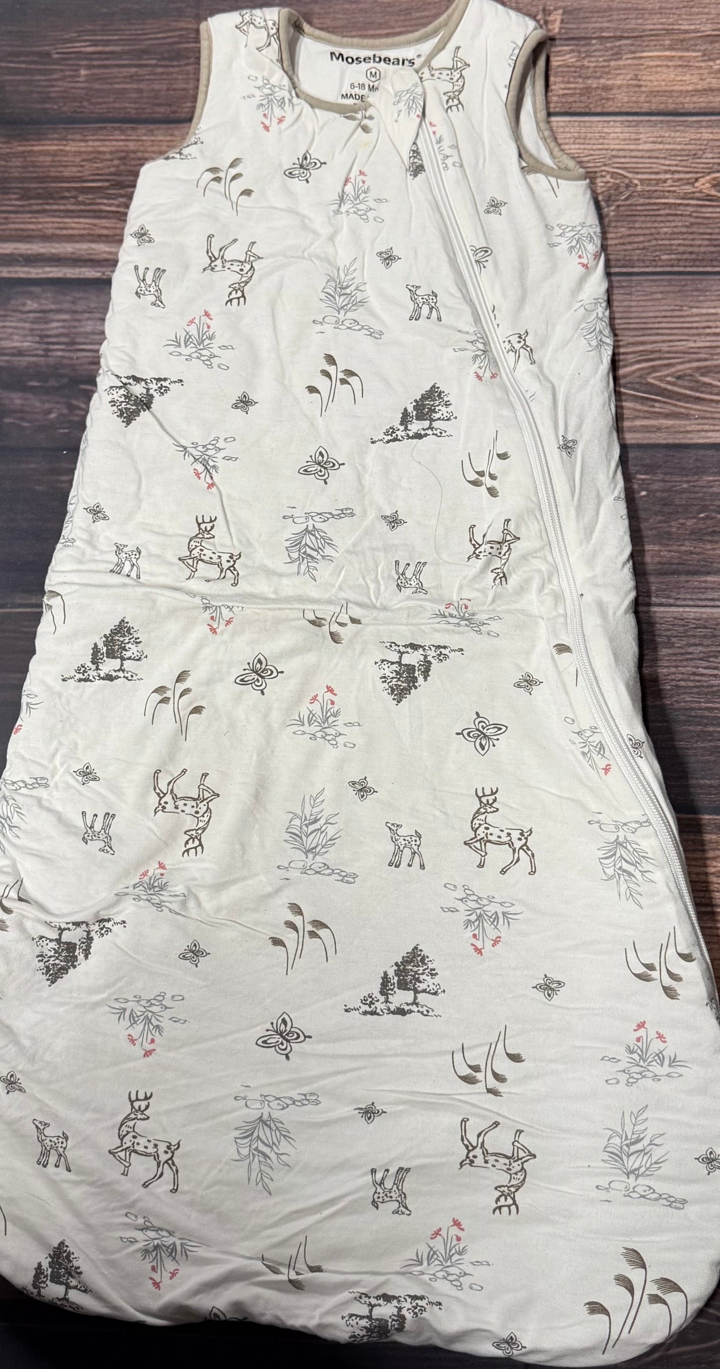 Mosebears 6-18m..has staining