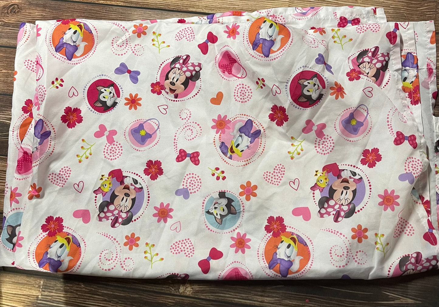 Toddler bed sheet