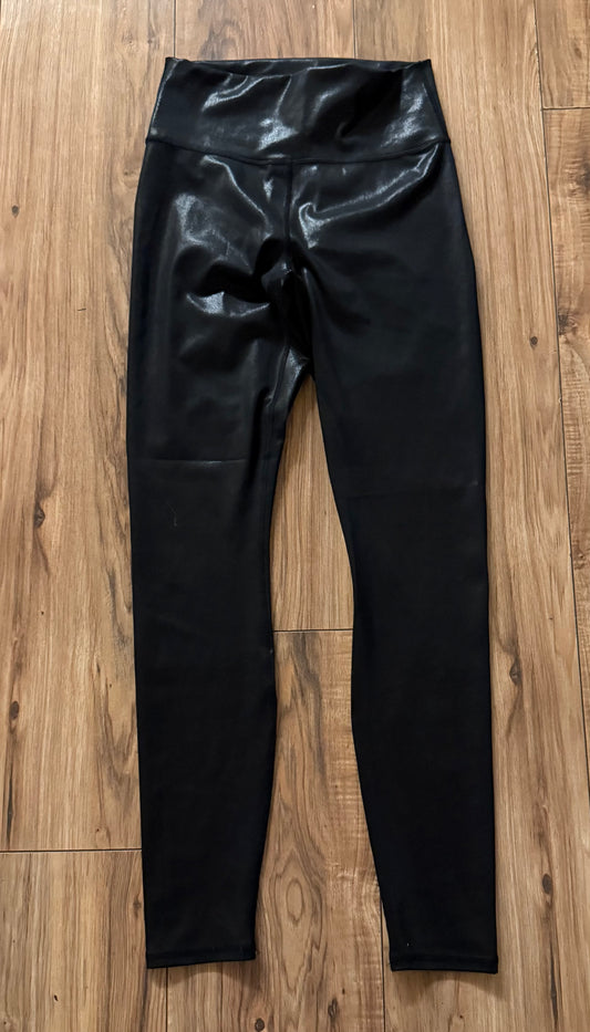 Fabletics small