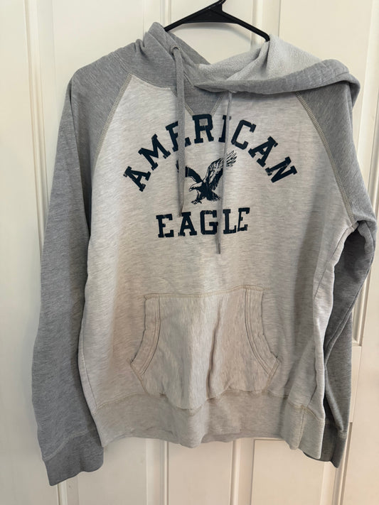 American Eagle medium