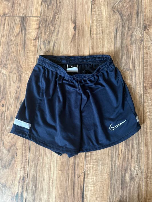 Nike XS