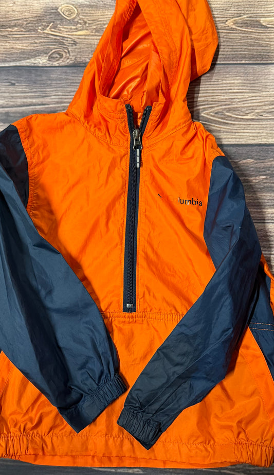 Columbia 4/5..peeling on logo