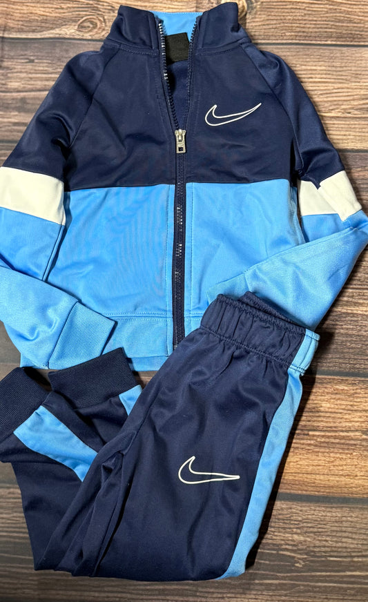 Nike 2T