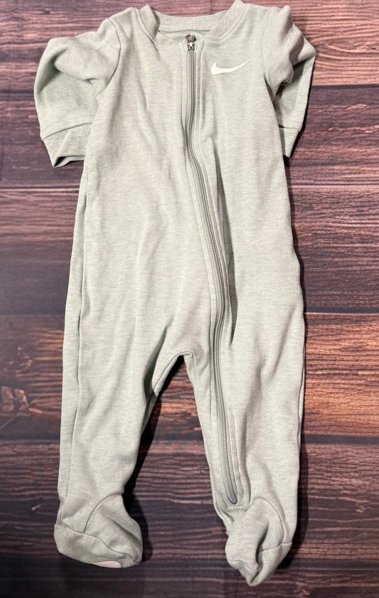Nike 6m