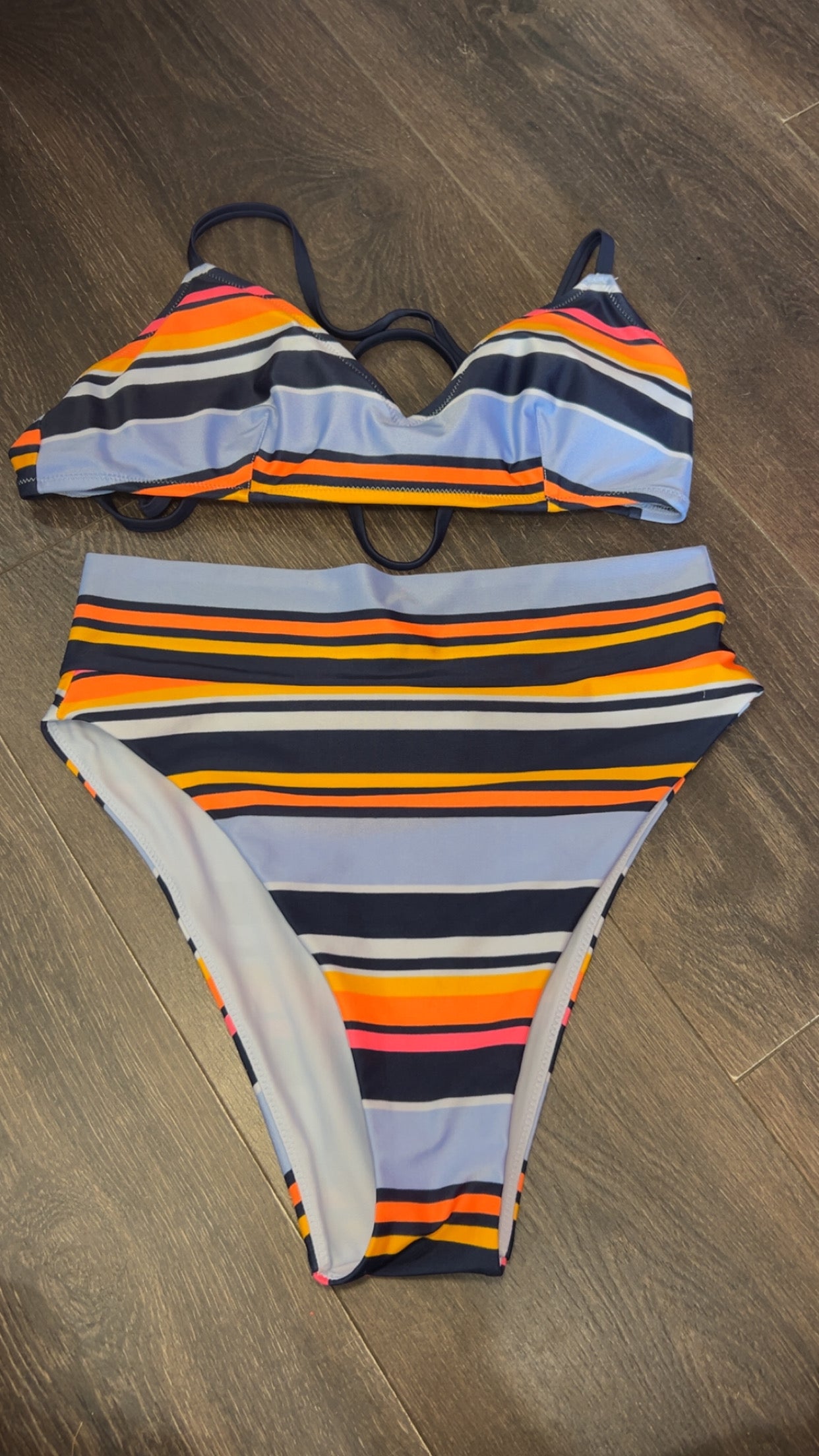 Aerie medium