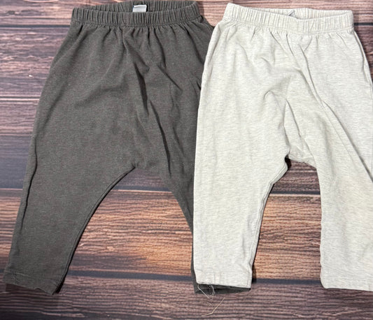 Old Navy 12-18m..has water spots on gray pair