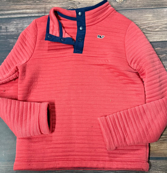 Vineyard Vines 7..has piling
