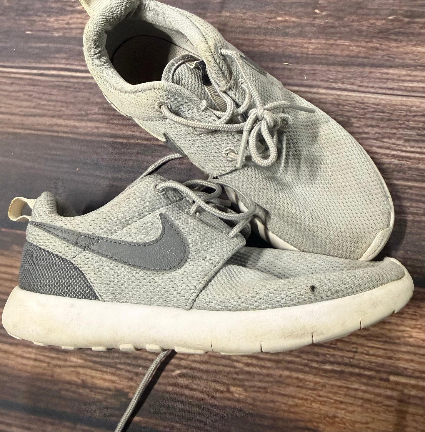 Nike 1Y
