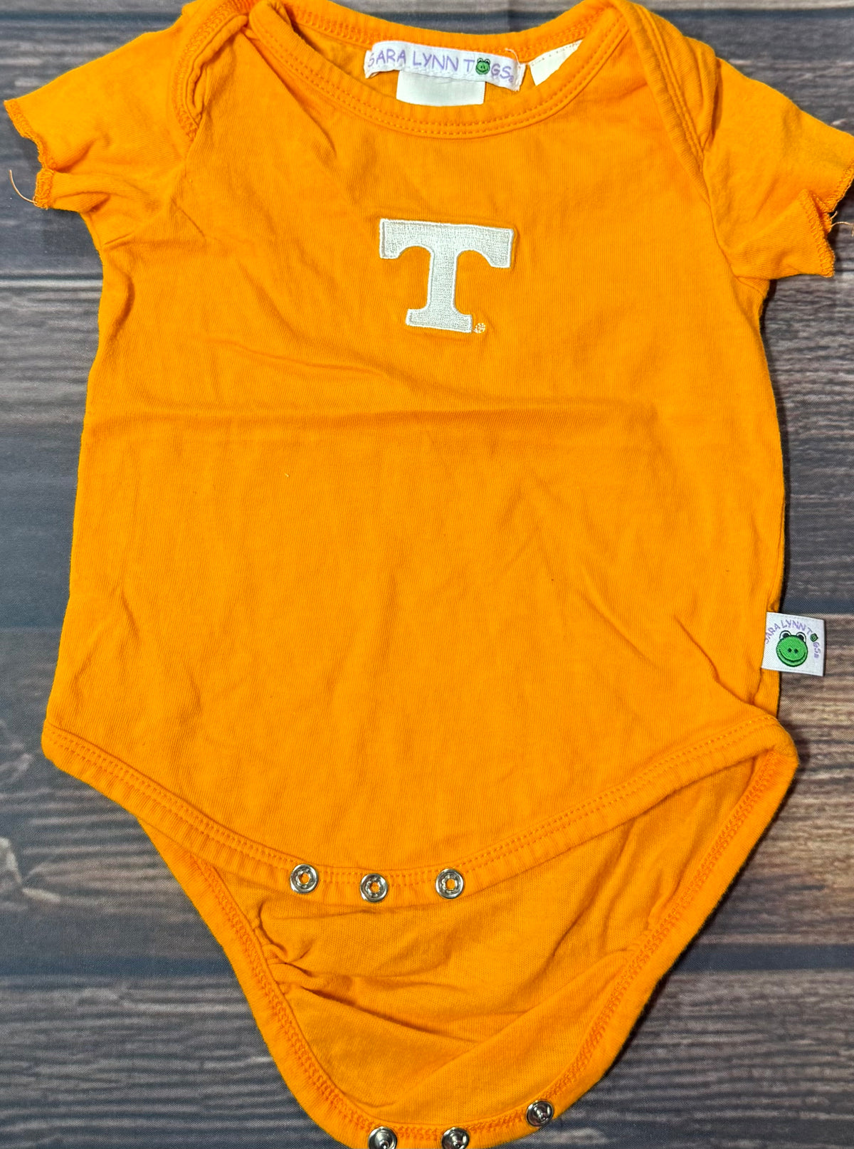 Sara Lynn Togs 6-9m