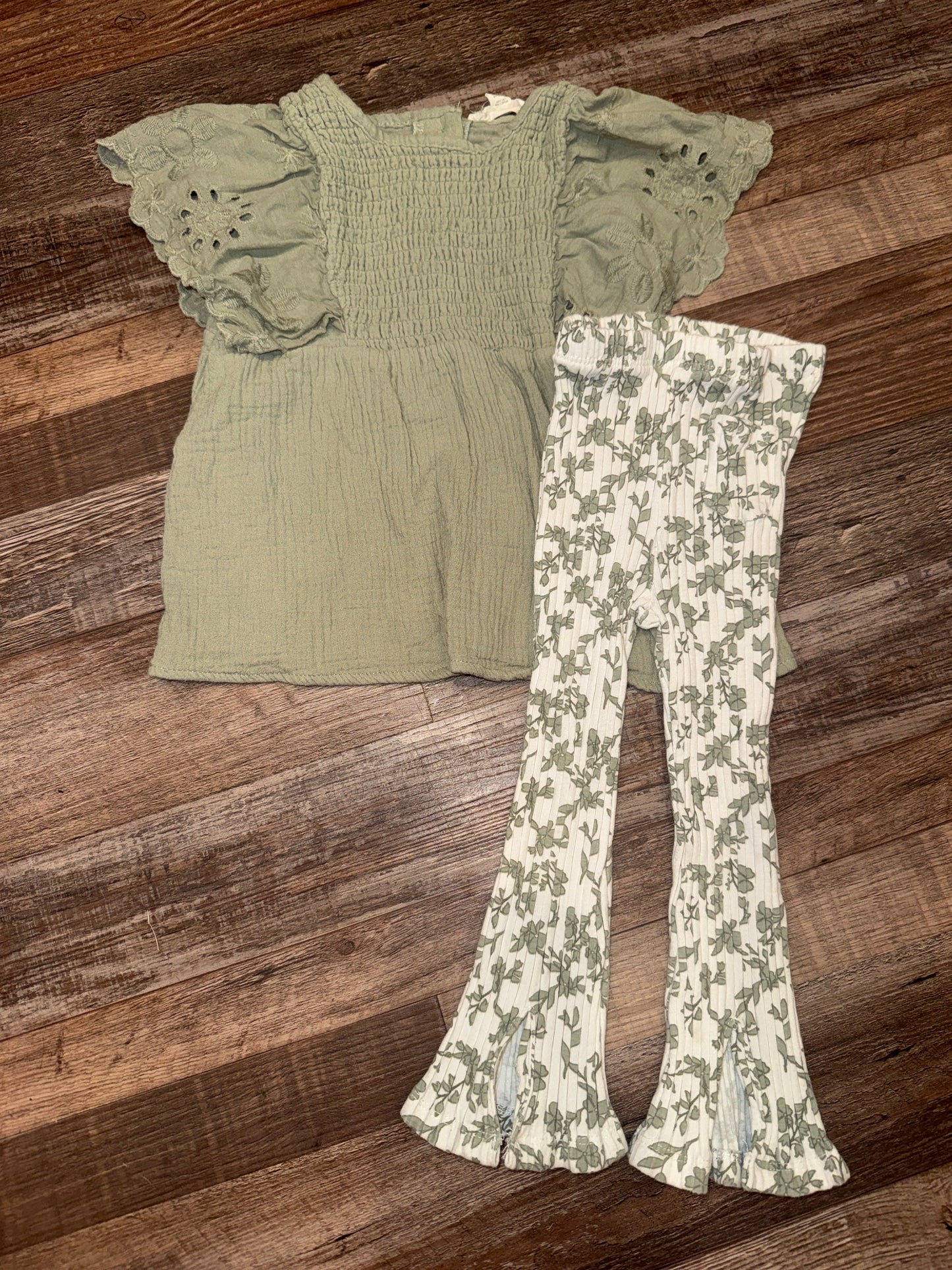 jessica simpson 2t