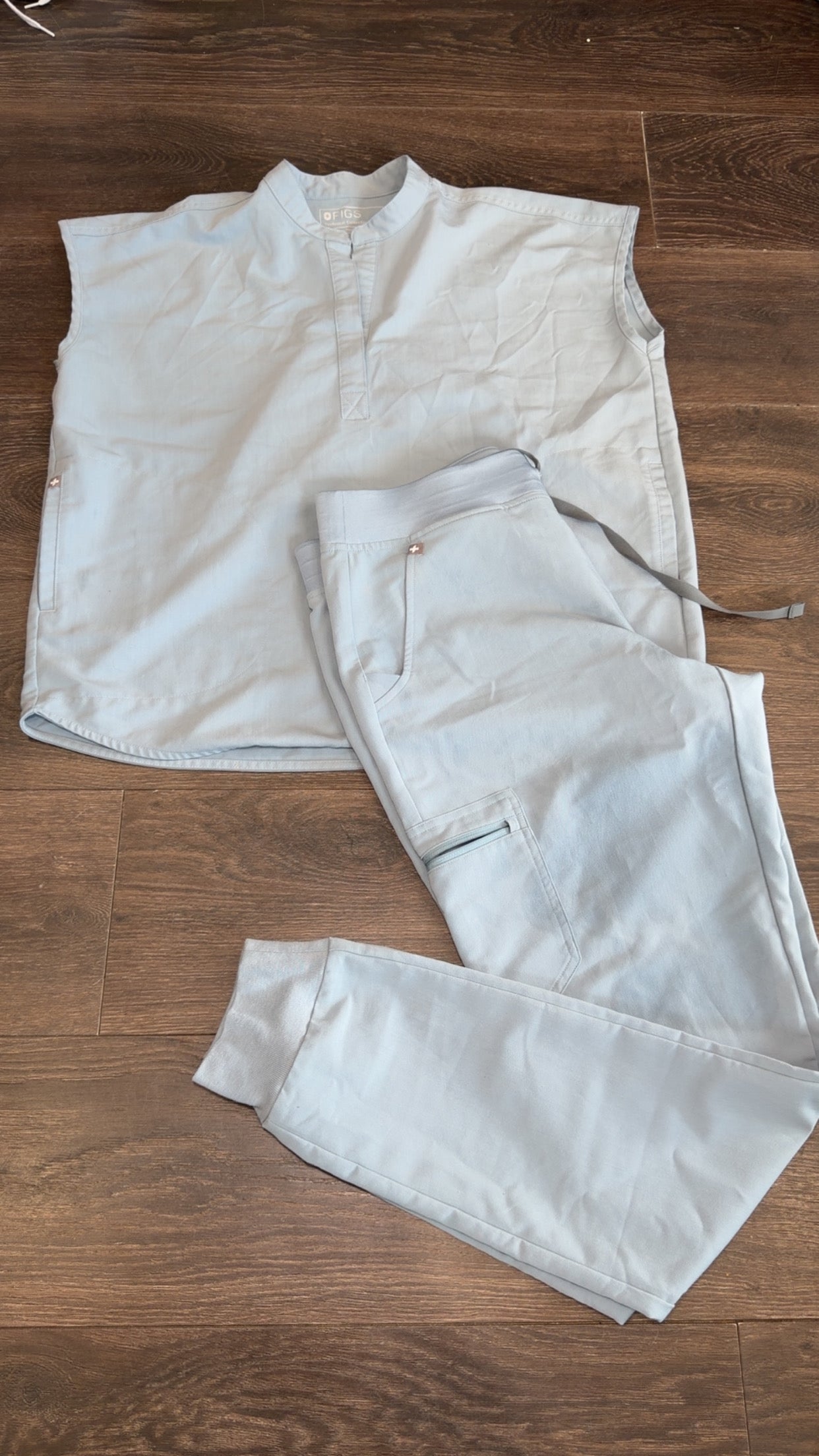Figs Top..S Bottoms..M/T Staining
