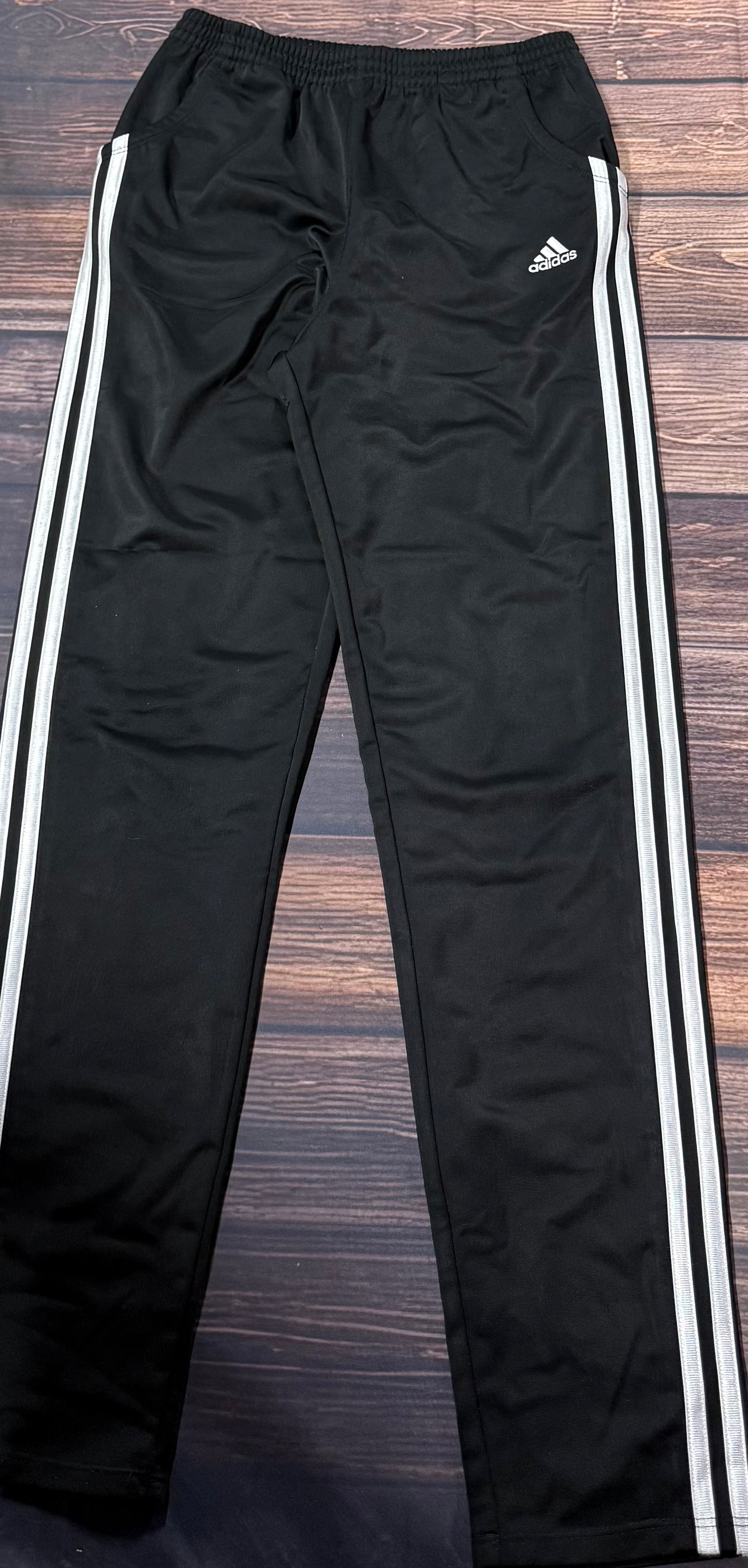 Adidas 16