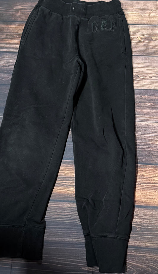 Gap XL..has staining