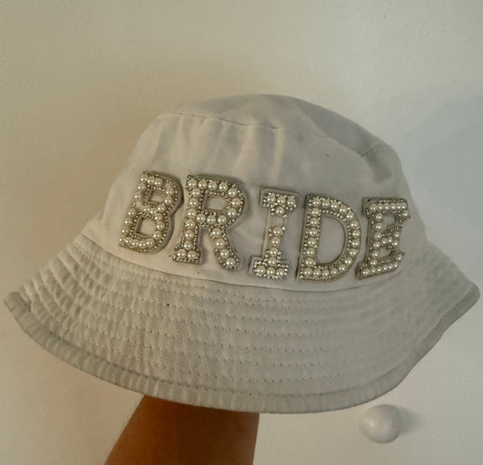 Bucket hat