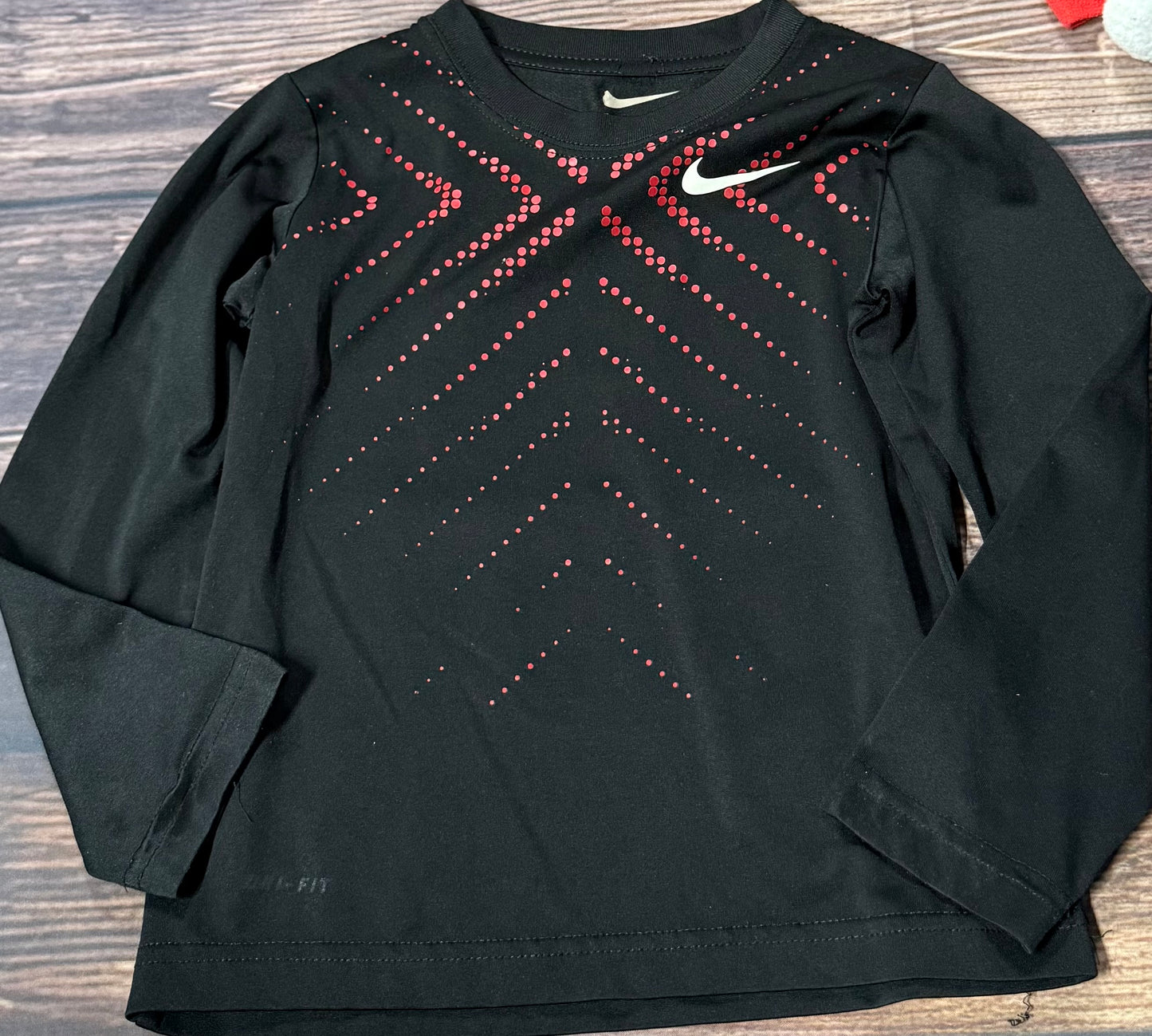 Nike 4