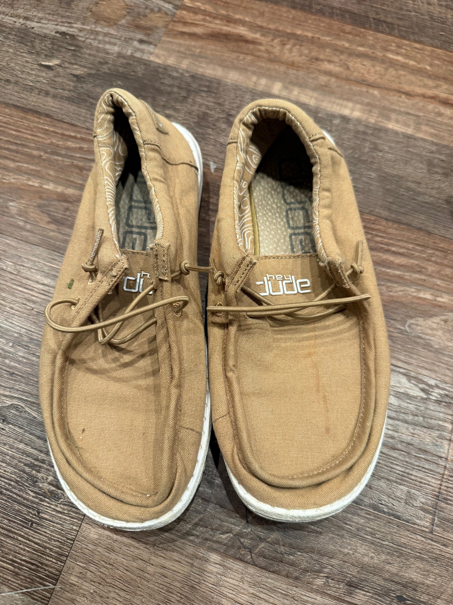 hey dude size 4y