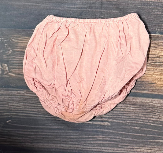 Posh peanut 6-12m..staining