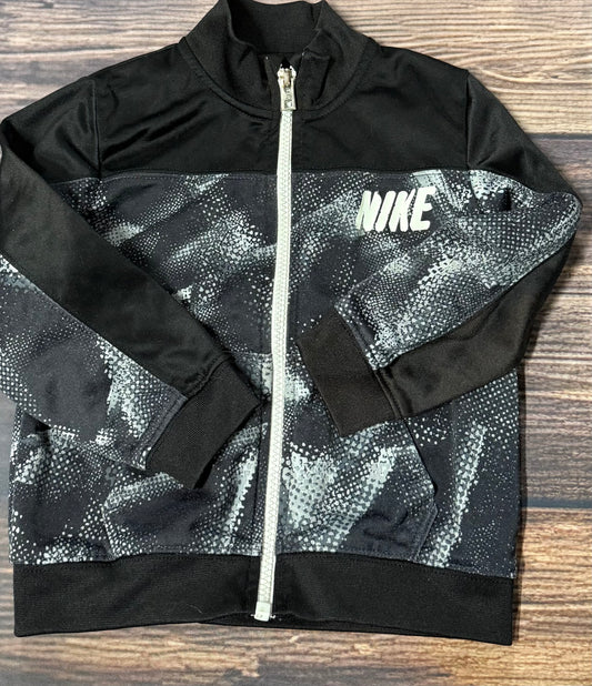 Nike 24m