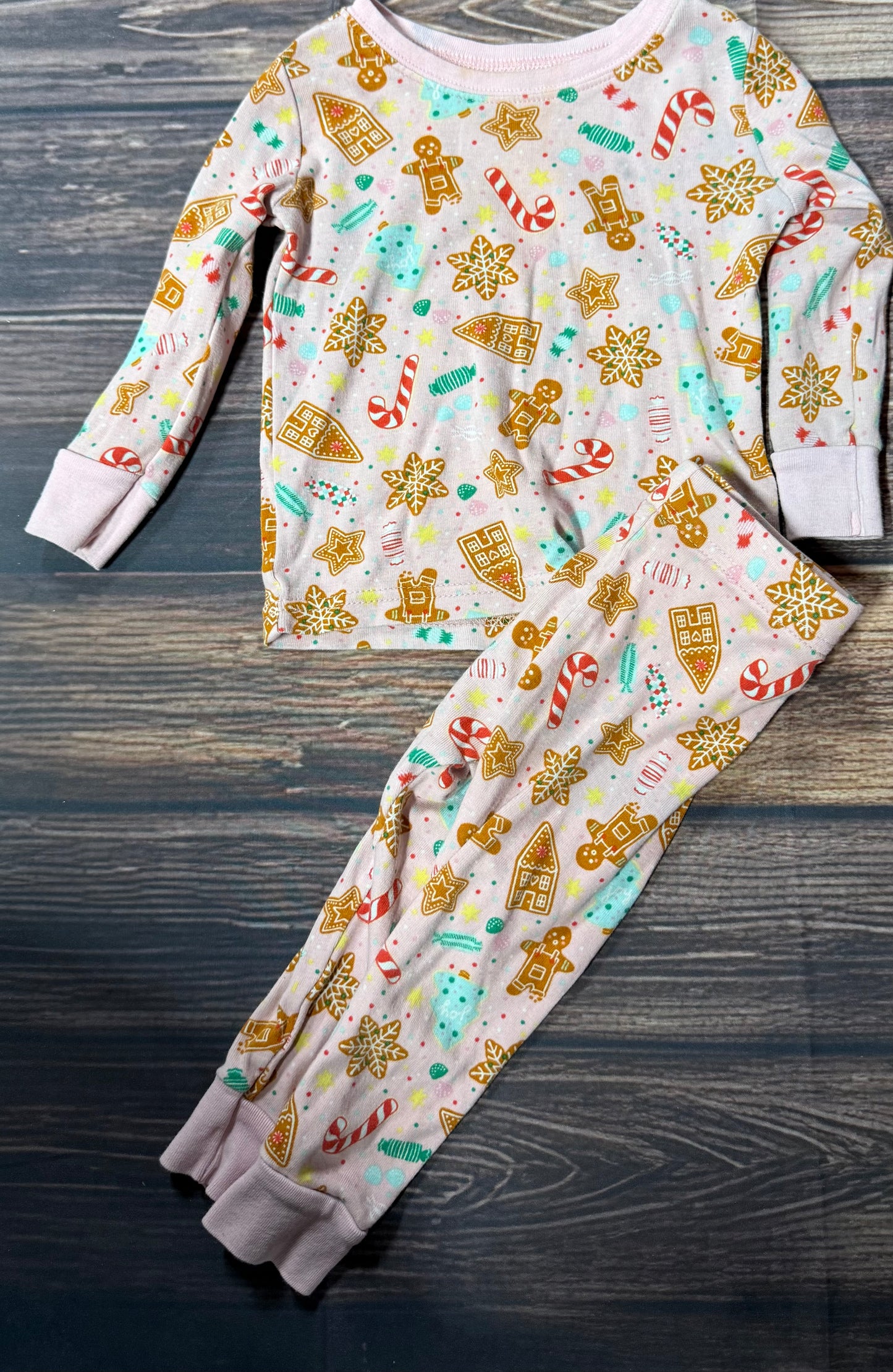 Old Navy 18-24m..has small staining on top