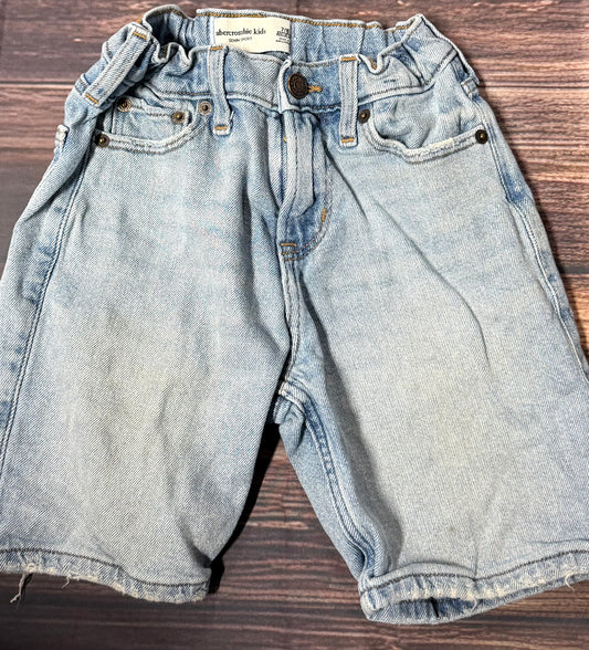 Abercrombie 7/8 regular..faint staining