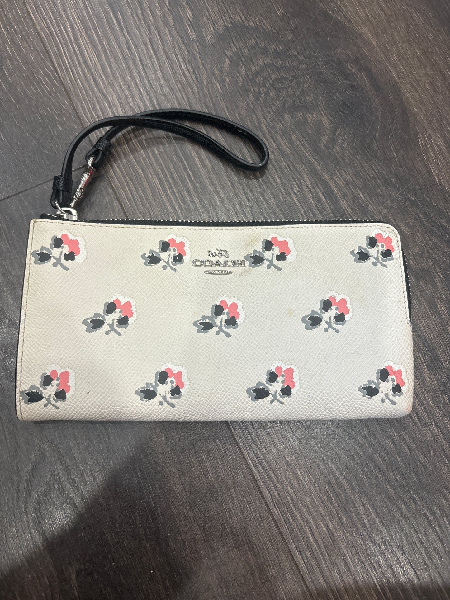 coach wristlet/wallet