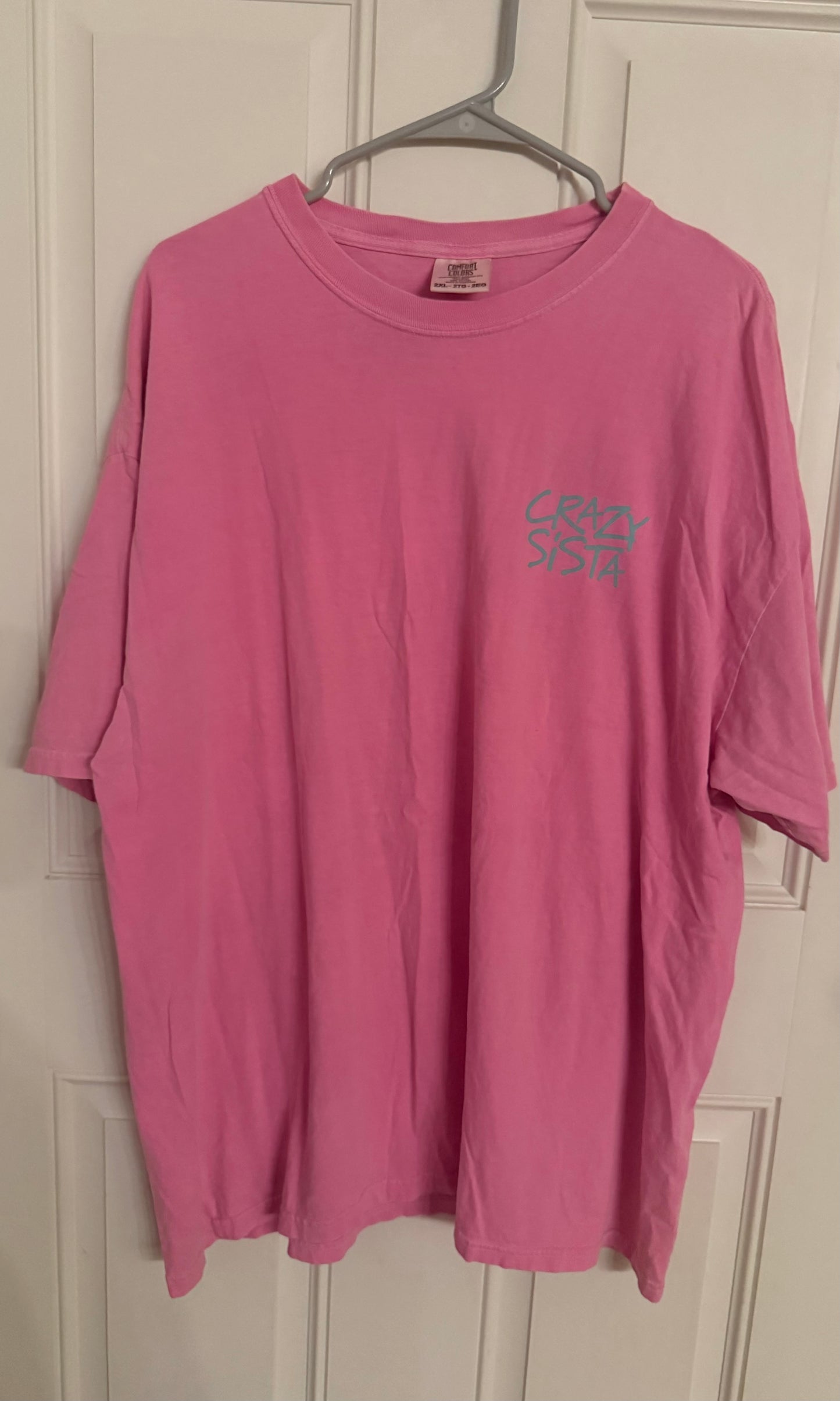 Comfort Colors 2x..back in second pic..small spot on front