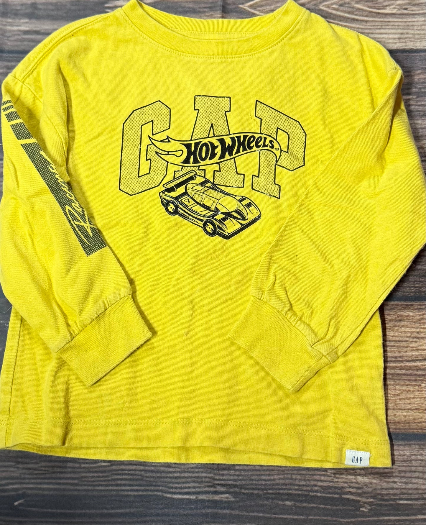 Gap 3..back in second pic