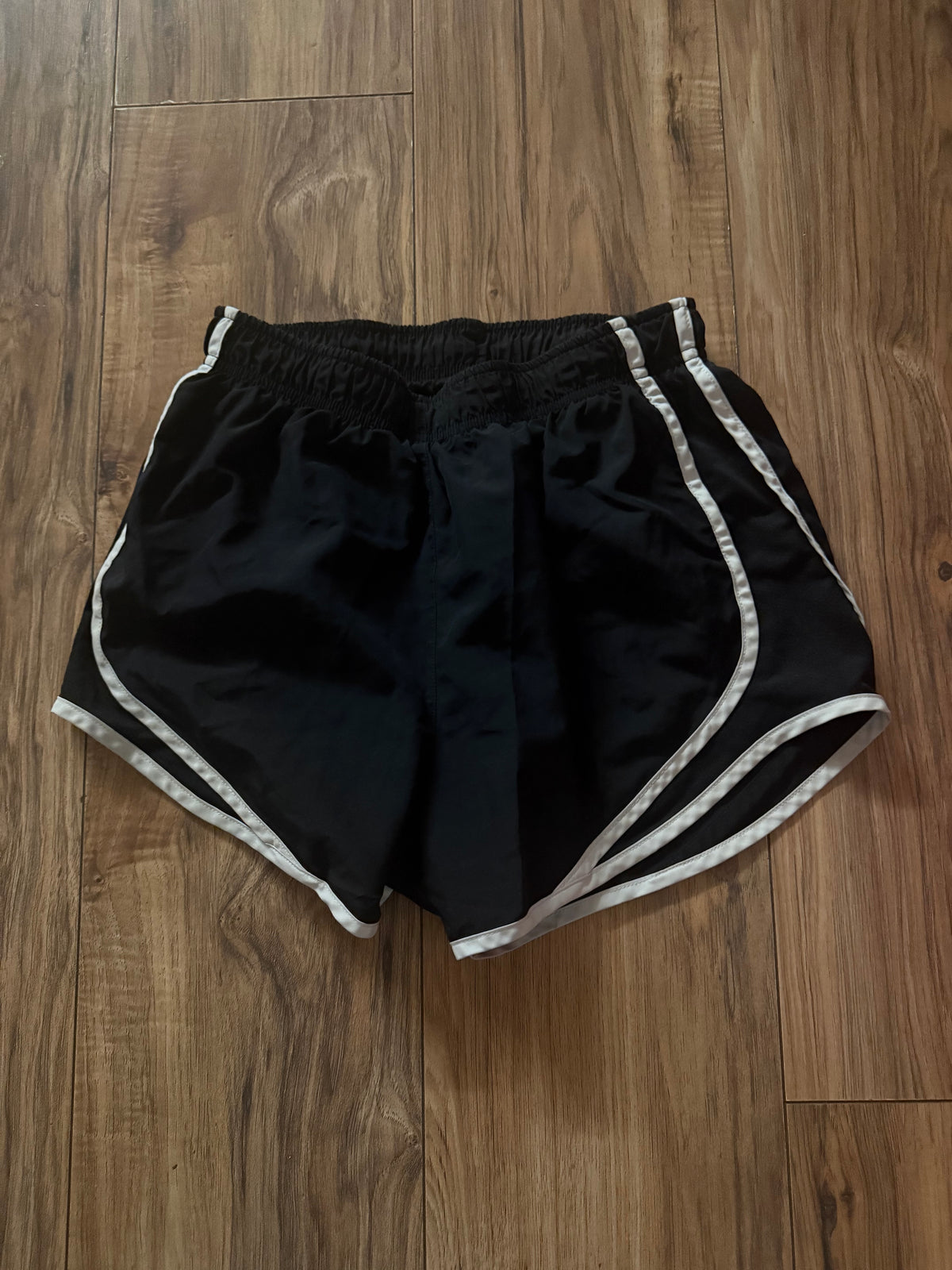 Nike XS