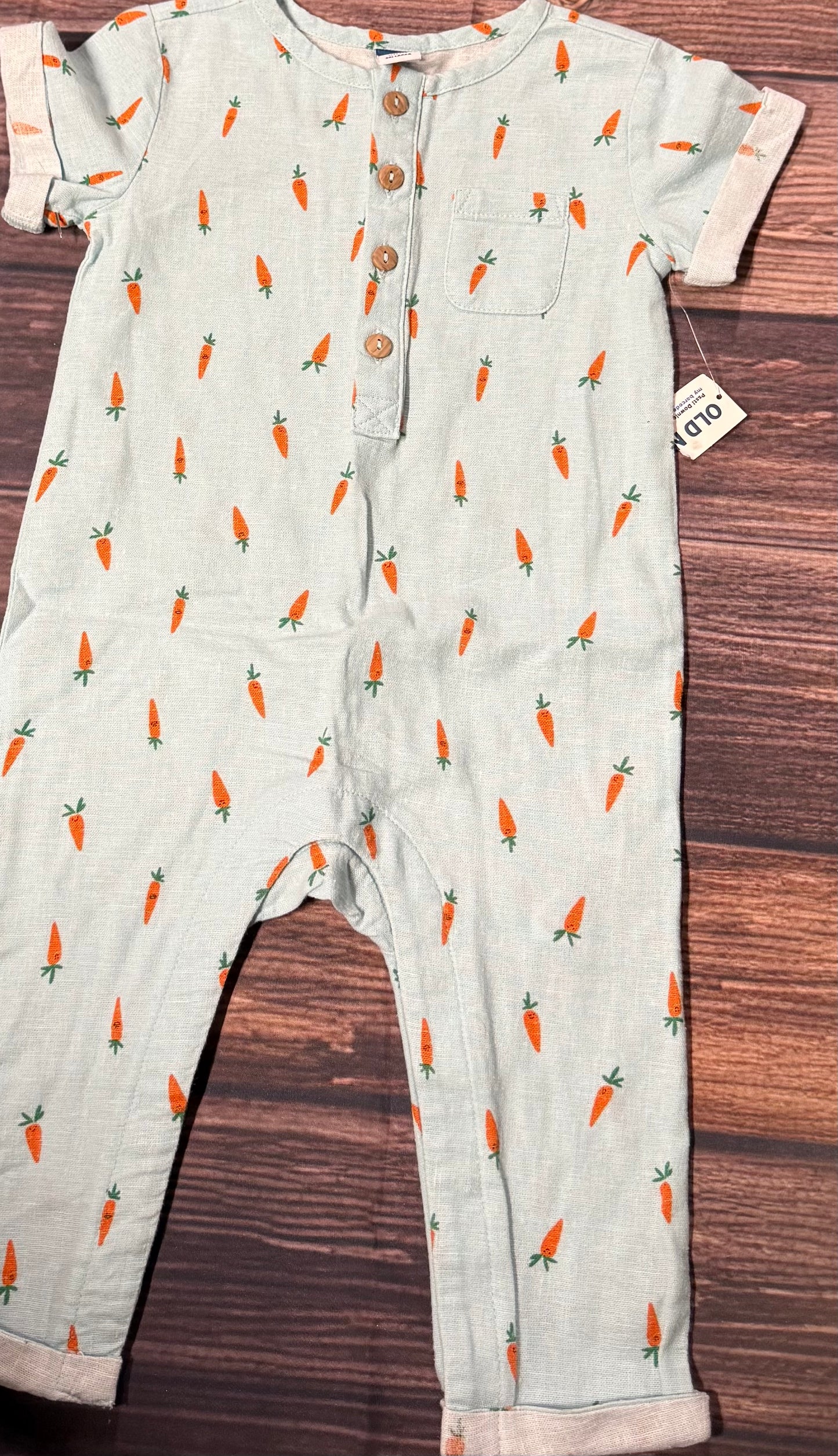 NWT Old Navy 6-12m