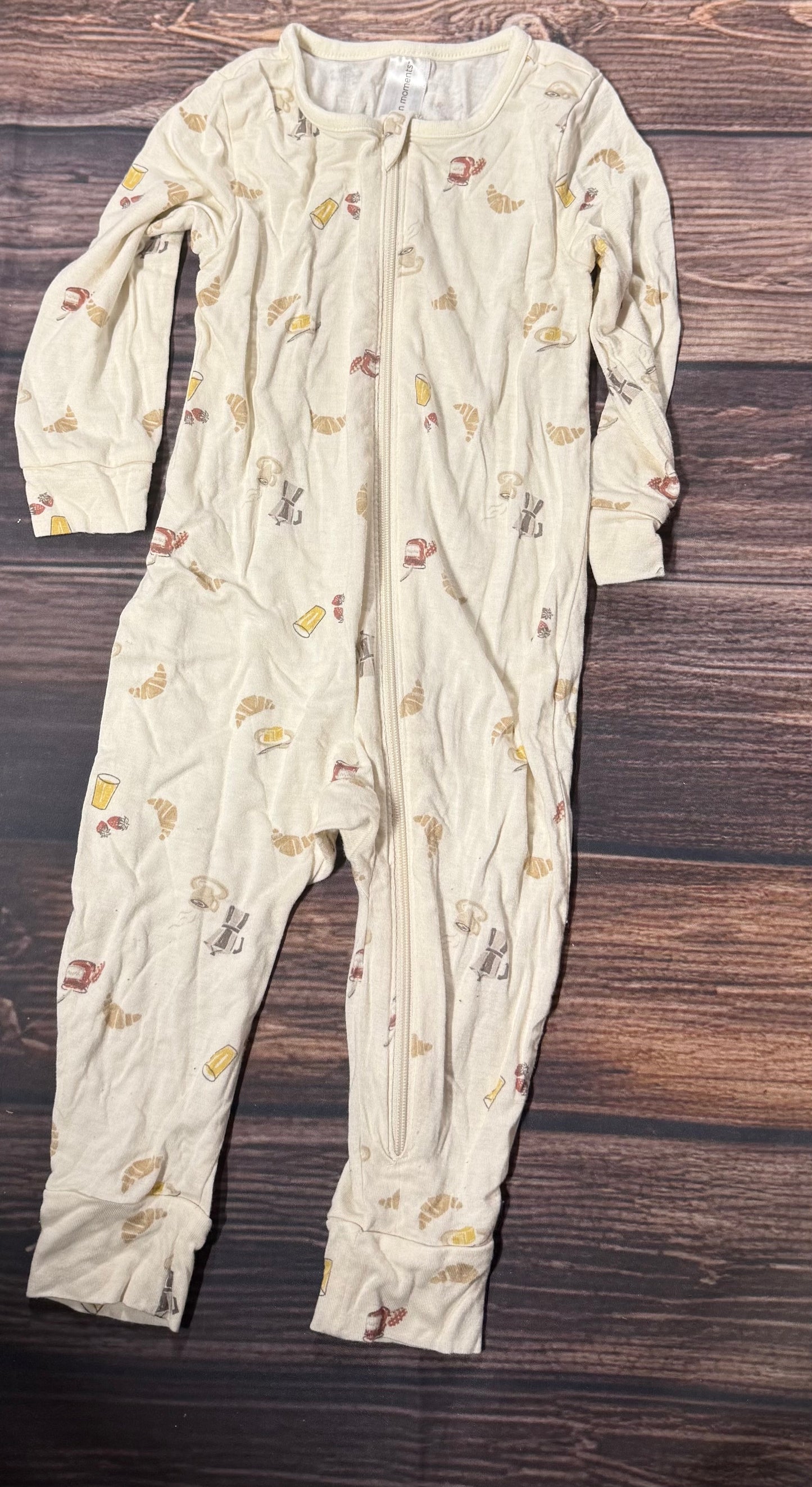 Modern moments 12m bamboo