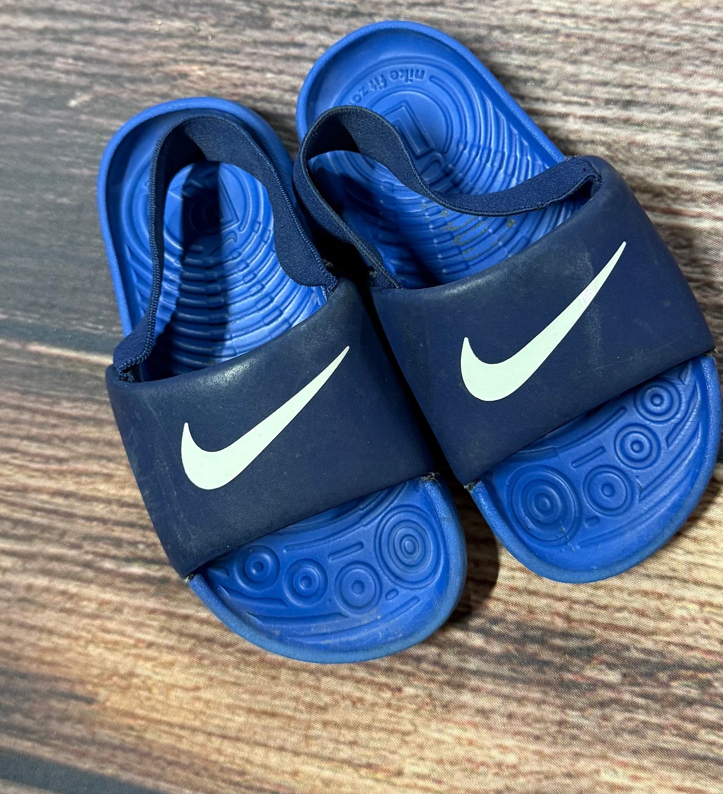 Nike 8c