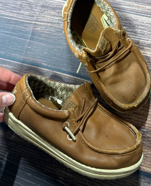 Hey Dude 10..wear on toes