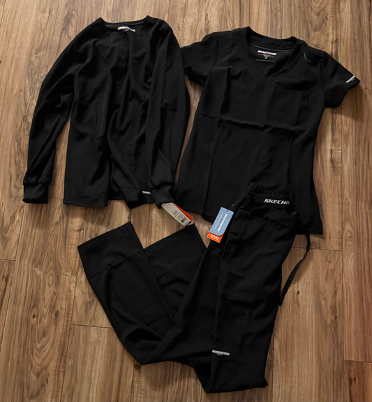 Nwt Skechers XS..retail $86