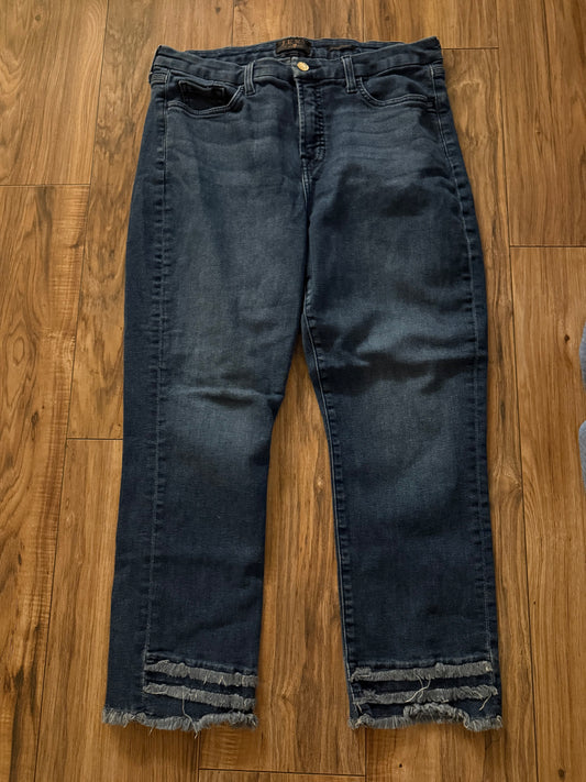 Jen 7 size 14