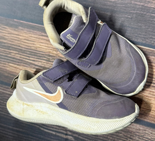 Nike 8c