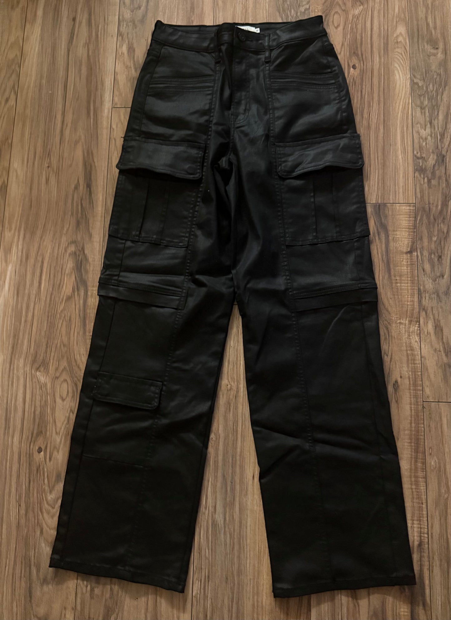 Hidden size 27..retail $120