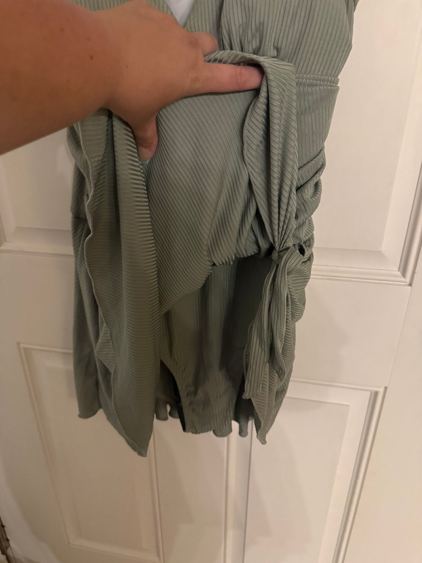 XL..full piece bathing suit