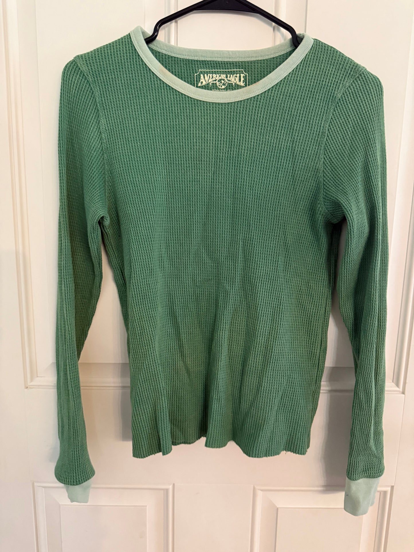 American Eagle medium