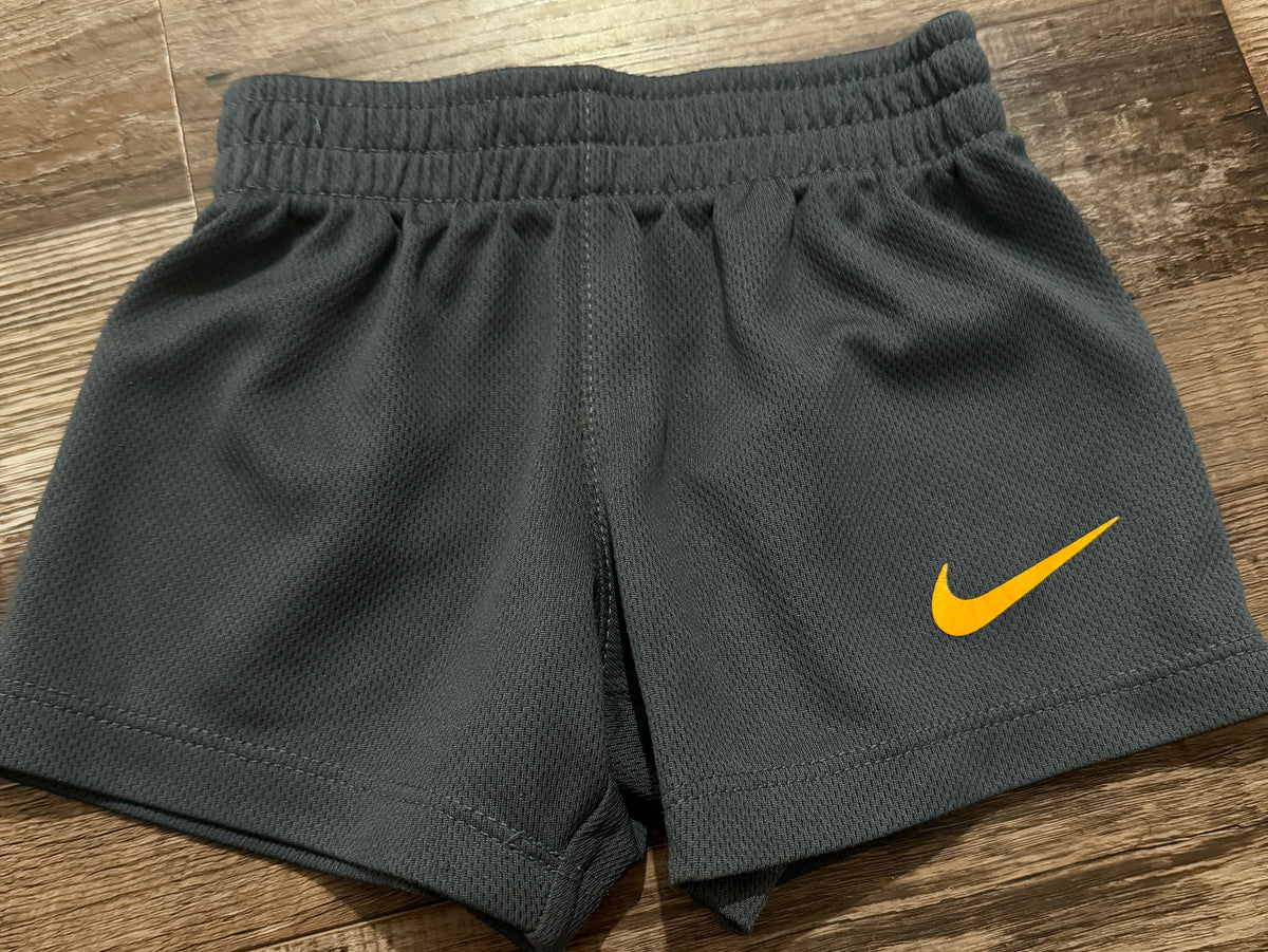 nike size 12m