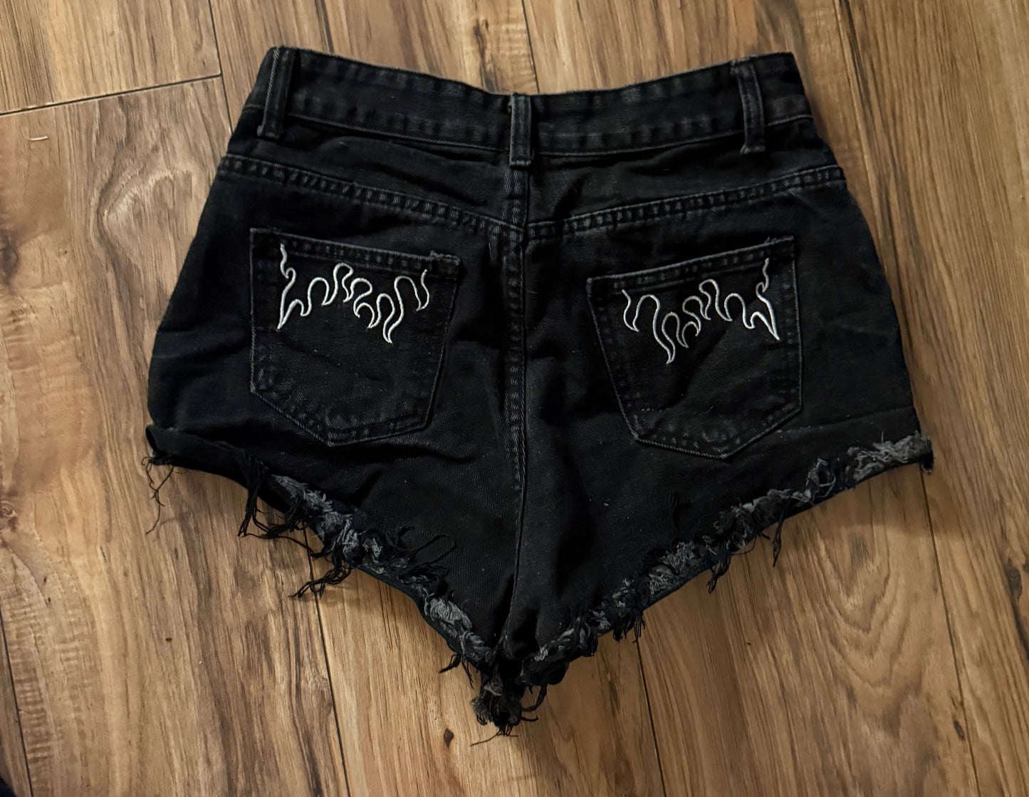 Medium..flame design on back