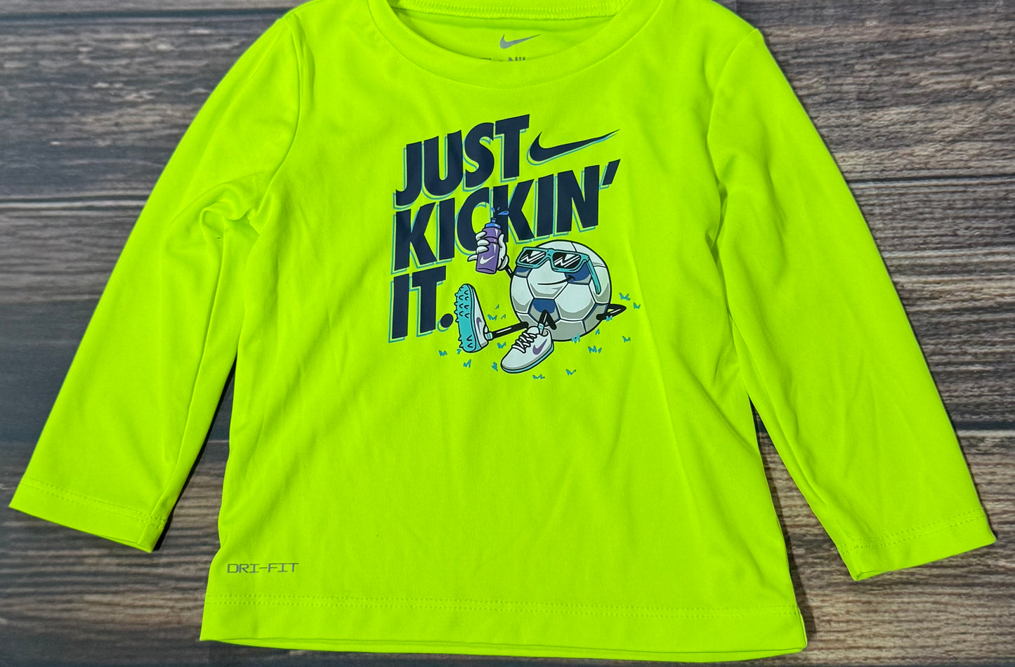 Nike 12m