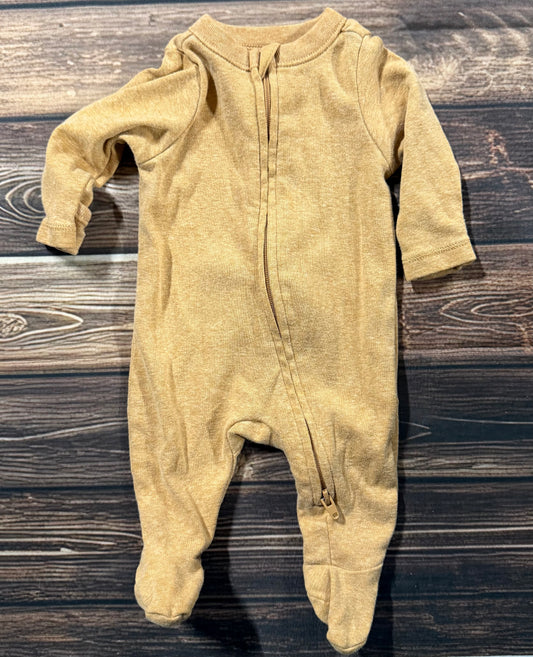 Old Navy newborn