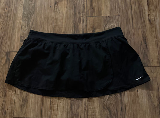Nike 3x..has bottom liner