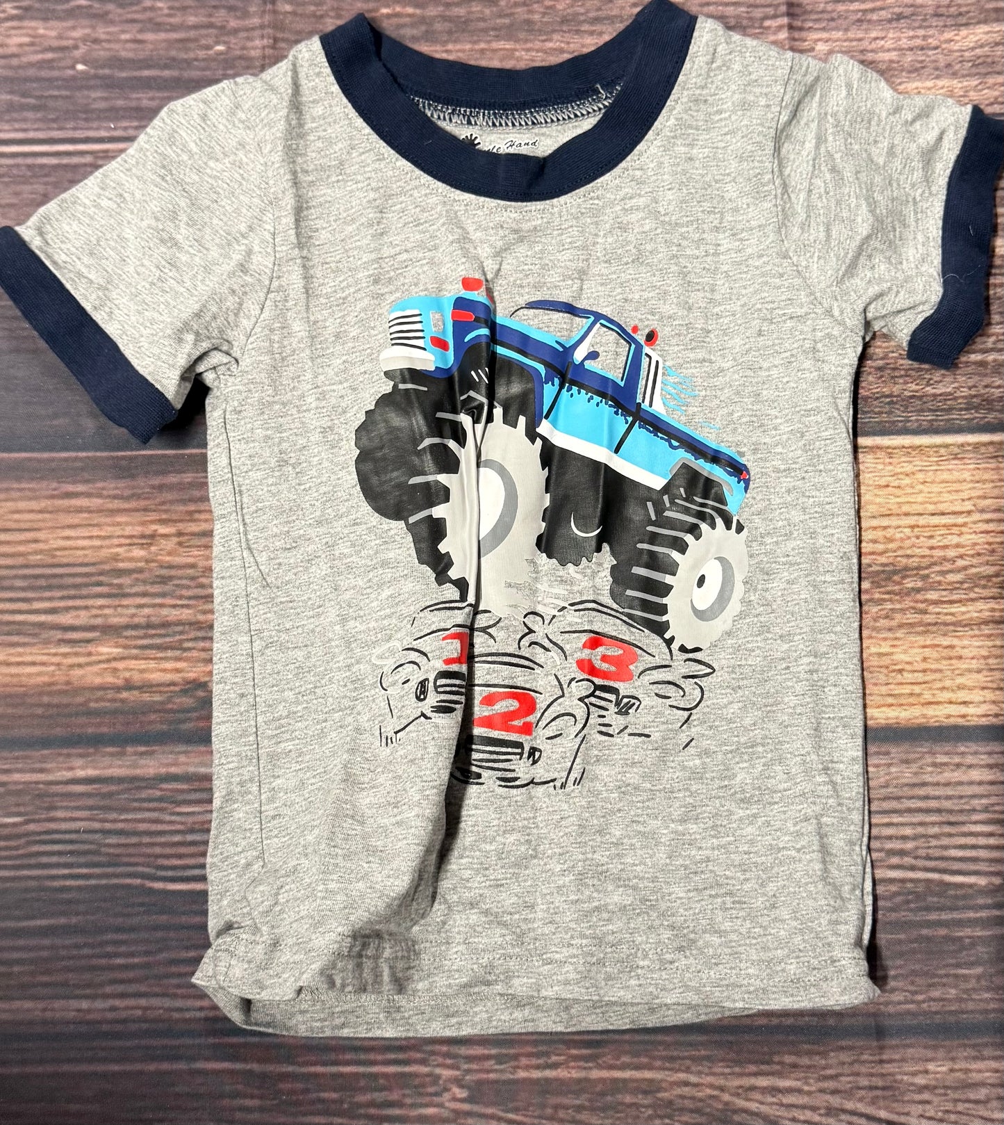 Little Hand 2T